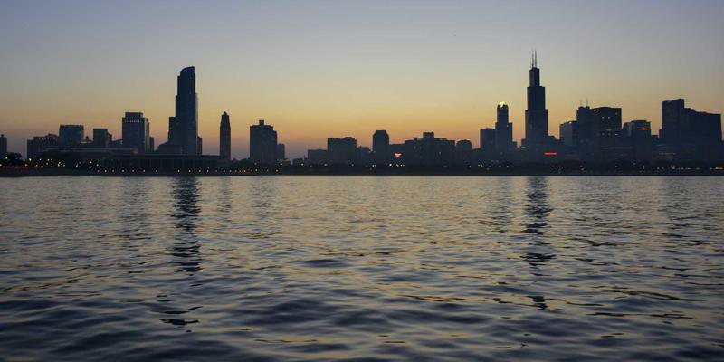 探秘上海志摩故居：在当代艺术与蒸汽波光影中，重访诗人的电影人生